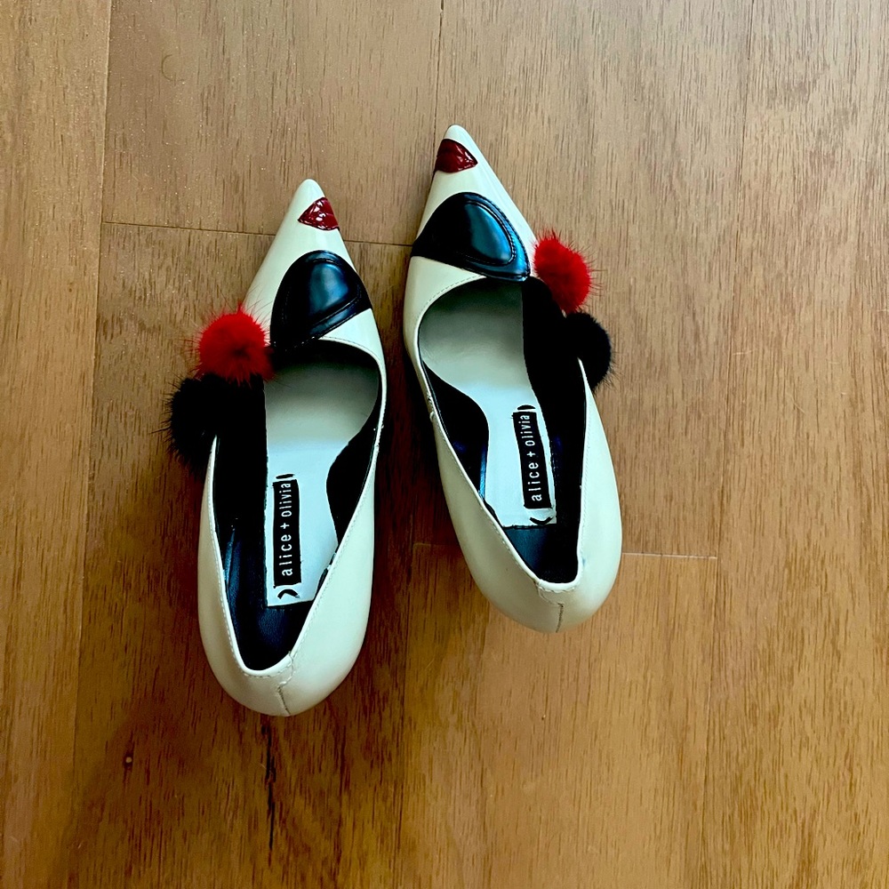 Alice Olivia high heels pumps size 36.5 ivory white leather fur shoes